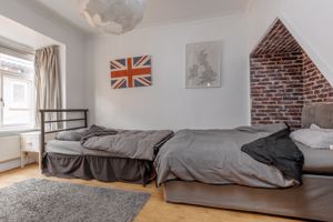 Photo 8- click for photo gallery